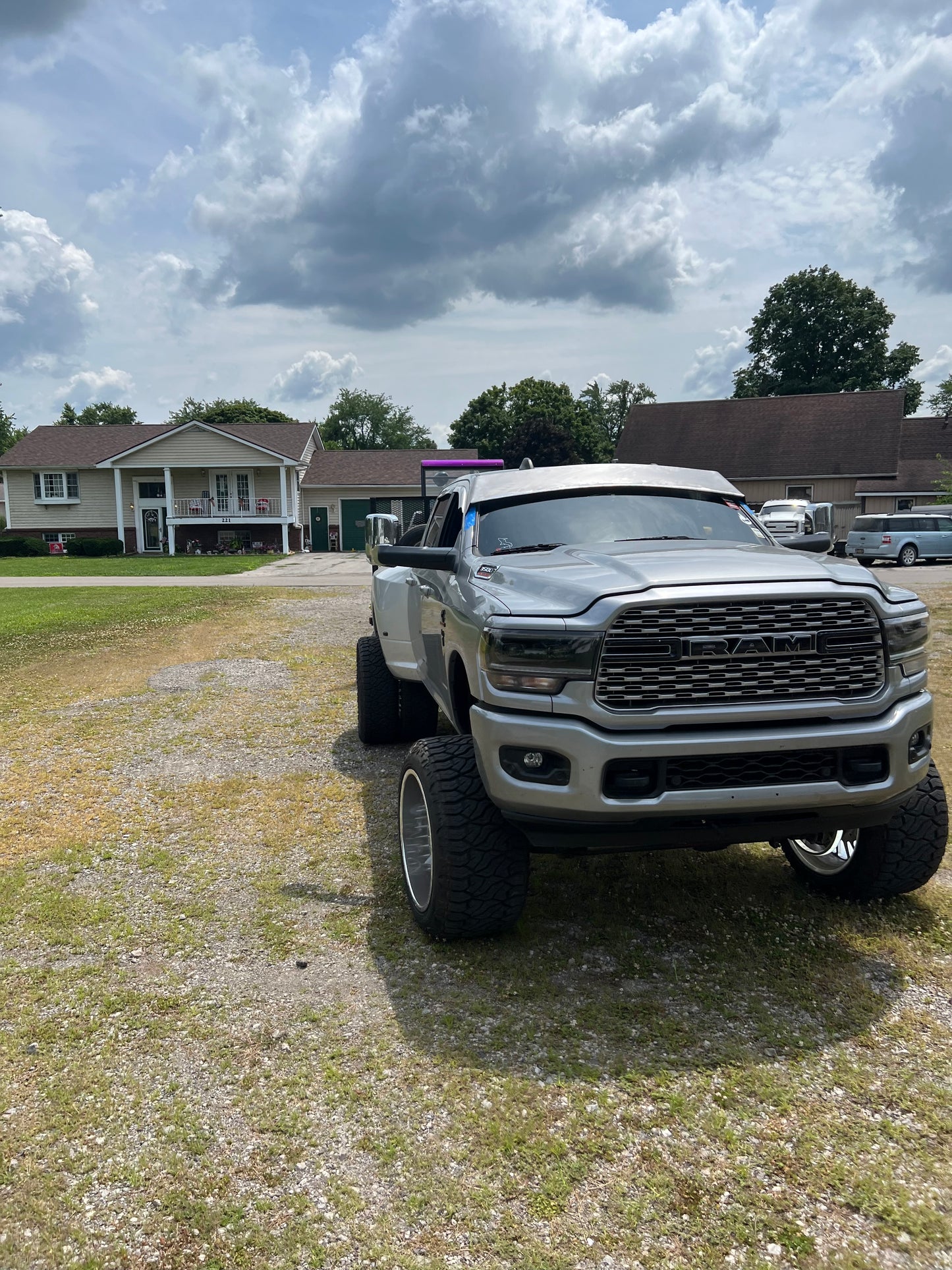 4th/5th gen ram visor primered 2500-5500