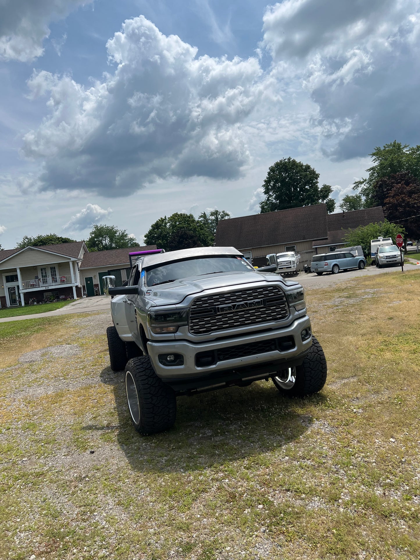 4th/5th gen ram visor primered 2500-5500